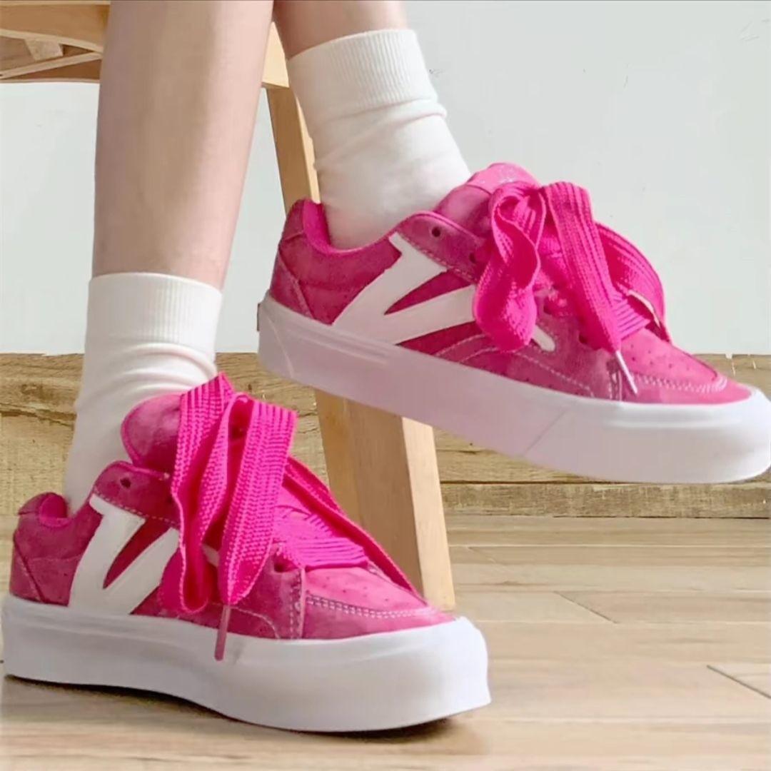 

Thick-soled versatile little white shoes women s 2025 new summer retro leather surface heightening sports and leisure board shoes are comfortable an 35