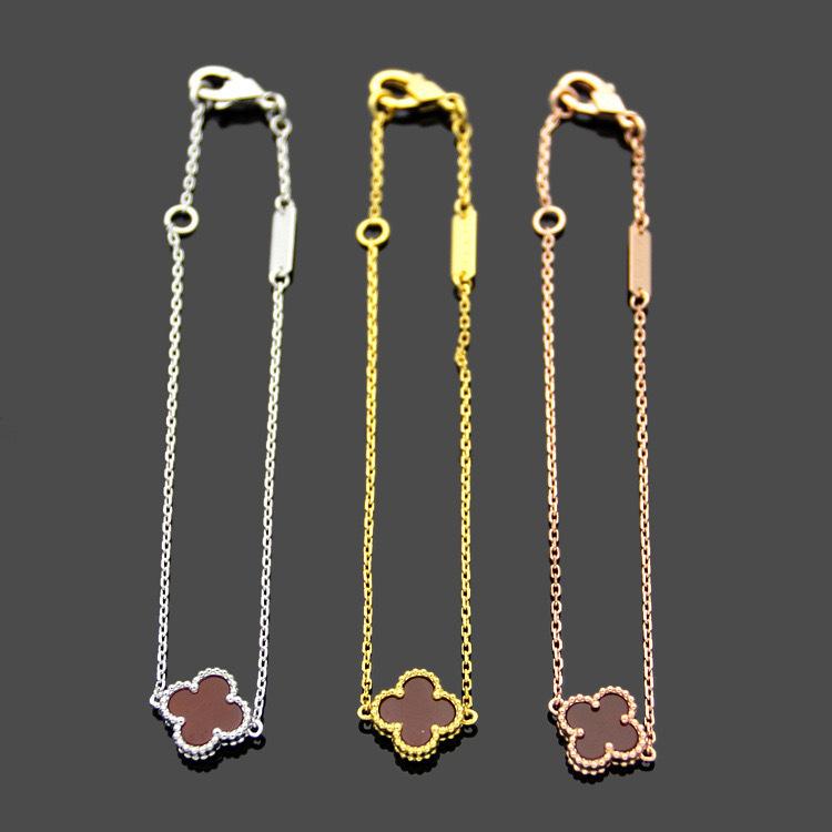 

Браслет-одиночный цветок «Четырехлистный клевер» 18K Натуральный красный халцедон и белый перламутр Подходящее ко всему женское ожерелье Rose Gold красный