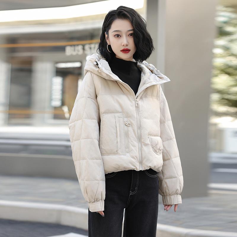 Nueva chaqueta corta de plumón de invierno para mujer con capucha, holgada, tipo chaqueta de pan, plumón de pato