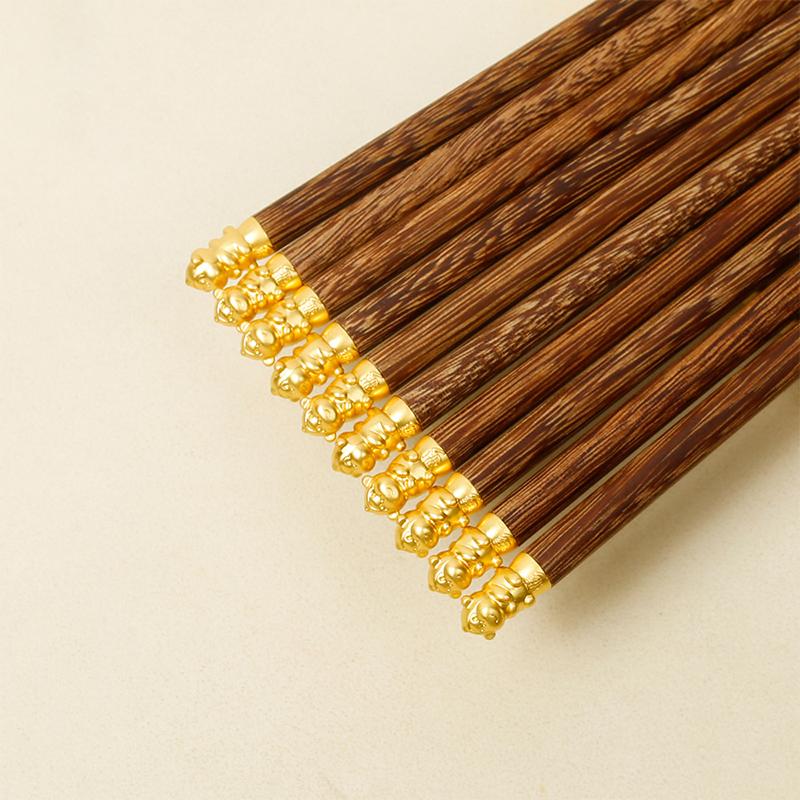 Čínský zvěrokruh Dřevěné jídelní hůlky Kawaii Sushi Pár Krásné a praktické Dřevěné nádobí