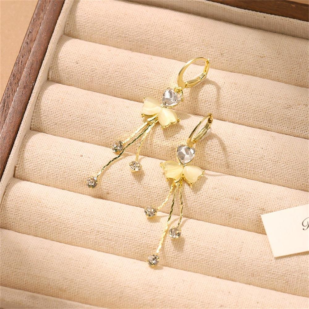 New Light Luxury Three Leaf Clover Ear Buckle with Advanced Sense Cat Eye Stone Tassel Unique Four Leaf Clover Earrings