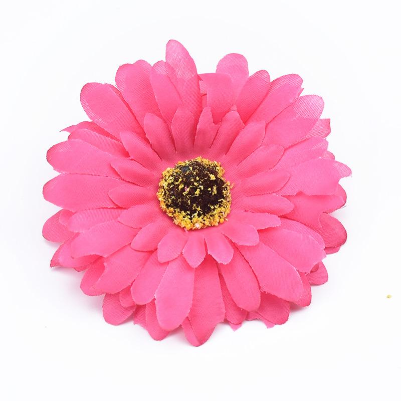 50/100 Stück Künstliche Blume Seiden-Gerbera Blume Wand Hochzeit Braut Accessoires Ausverkauf Scrapbooking Heimdekoration DIY Geschenke Box