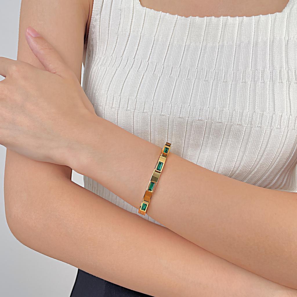 Vintage Emerald Square Diamond Titanium Steel Band Fashion Women'S Diamond Stainless Steel Bracelet