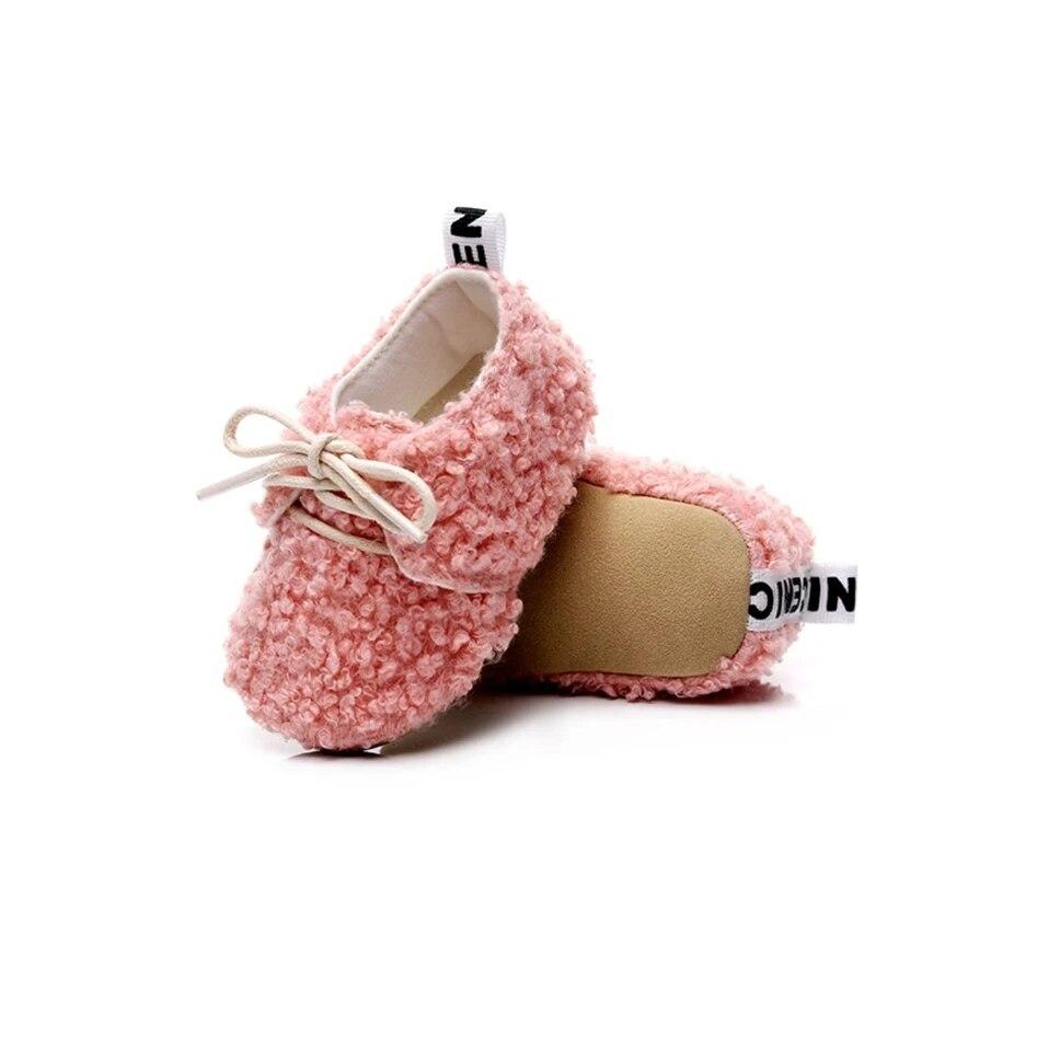 2024 Unisex Baby Shoes Winter New British Style Lace-up Cotton Shoes Hard-soled Children Baby Toddler Shoes 0-2 Years Old