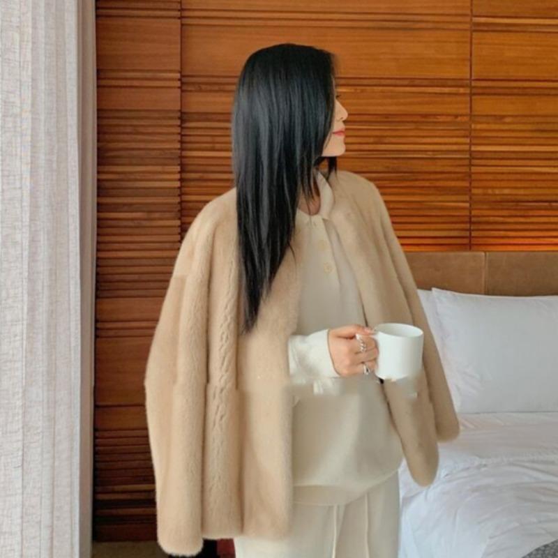 

Осень и зима Новое женское цельное пальто из искусственного меха с круглым вырезом L бежевый