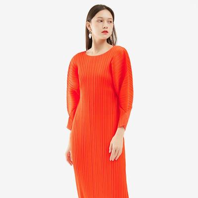 Miyake Kadın Slim Fit A Kesim Elbise, Rahat Uzun Kollu, Orta Uzunluk, Günlük İlkbahar 2025