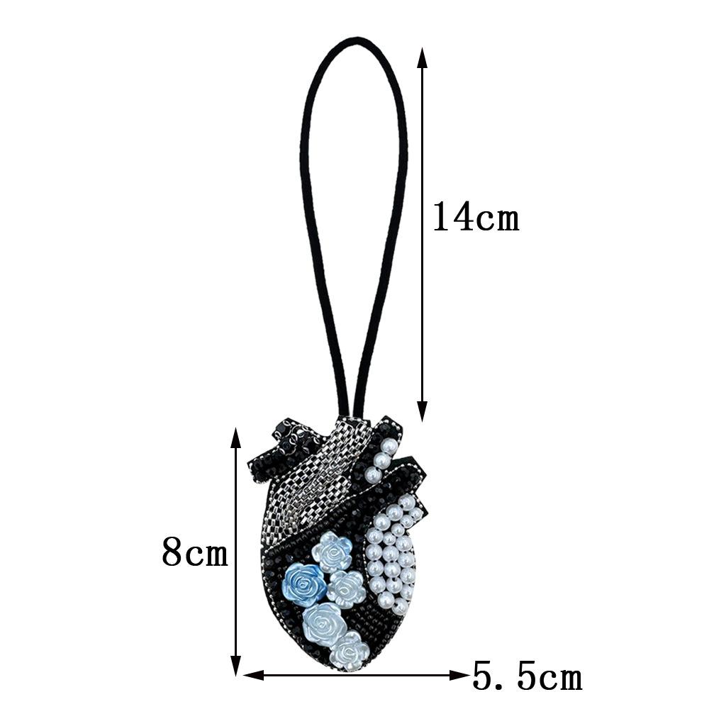 Handmade Rabbit Flower Heart Beaded Patch Key Chain Bag Charming Pendant Hang Lanyard Decoration Diy Clothing Applique Patches