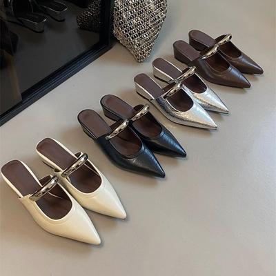 Höher werdende Metallschnalle Französische Tasche Kopf Halbhausschuhe Damen Sommer tragen Keilabsatz spitze Muller Schuhe Sandalen