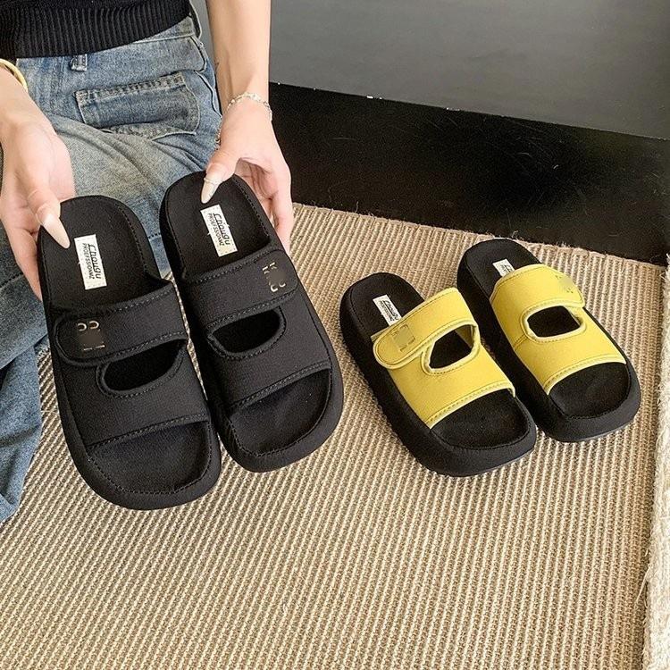 Small Height-increasing Platform Slippers Women's Summer Wear 2025 New Internet Celebrity Velcro Cool Slippers Beach Flip