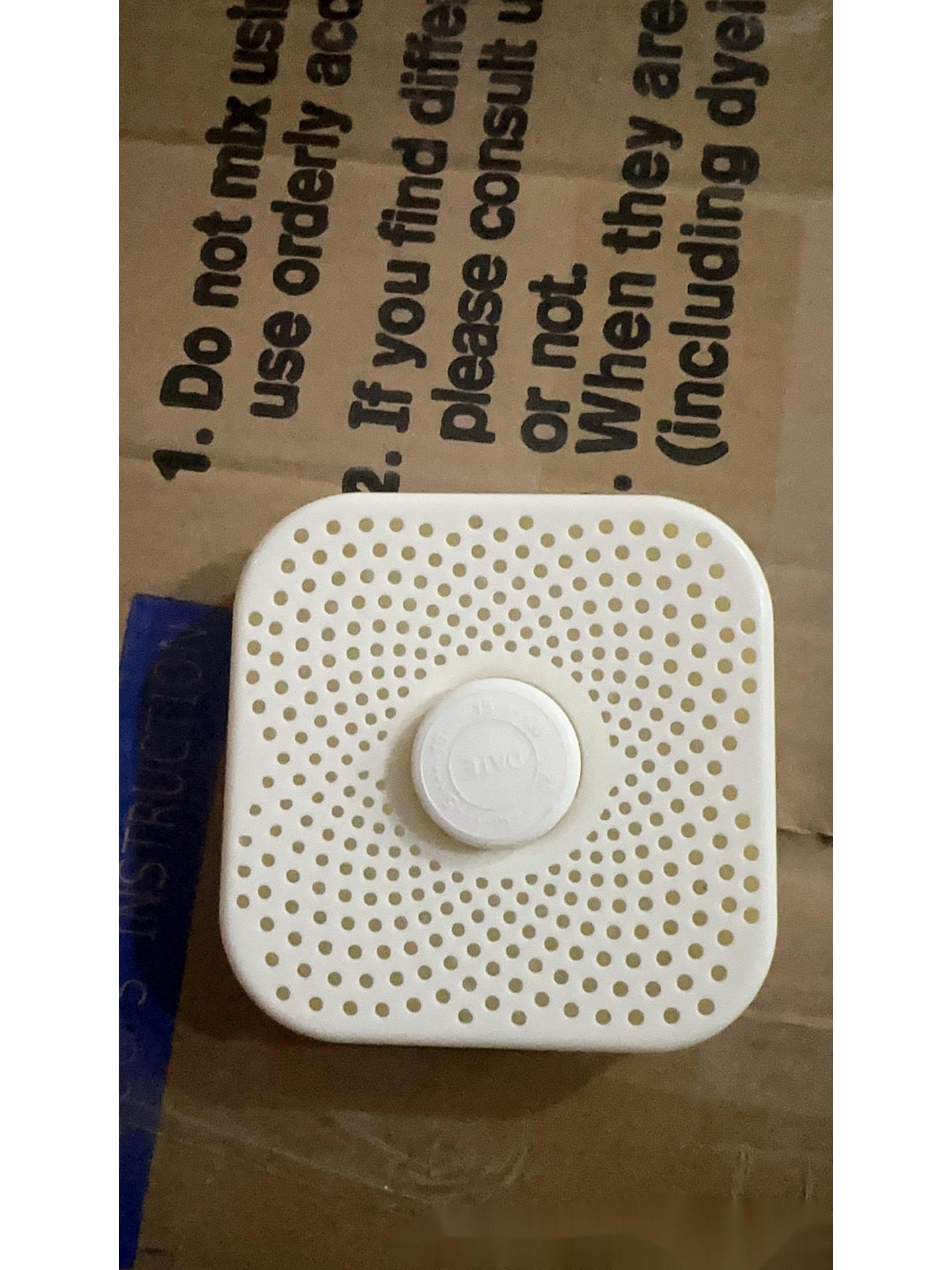 

Activated Carbon Refrigerator Deodorizer & Odor Eliminator Box