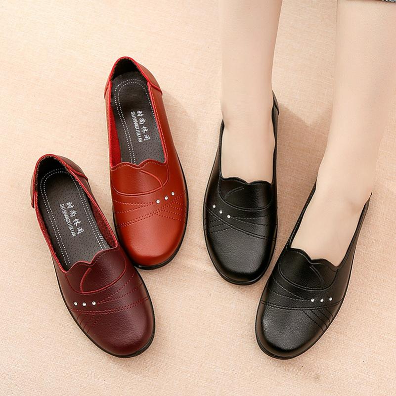 One-step Mother Shoes, Single Shoes, Women's Shoes, Soft-soled Non-slip Breathable Leather Shoes, Flat-bottomed Women's Shoes, Spring and Autumn