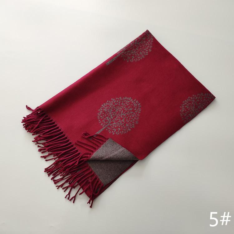 

Korean Style Imitation Cashmere Christmas Tree Scarf: Versatile, Fashionable, Long Tassel, Warm Neck Warmer for Autumn and Winter 65*190 CM