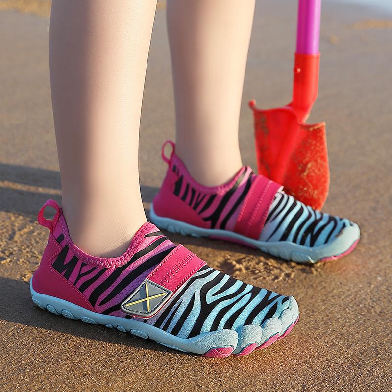 Beach Shoes Children's Quick-drying Sea-catching Wading Shoes Non-slip Swimming Snorkeling Shoes Outdoor Anti-cut Creek Shoes