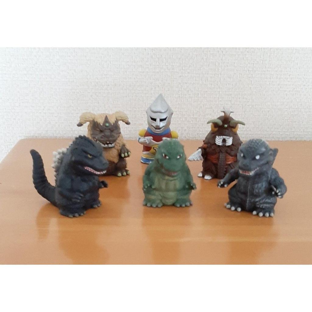 Used Godzilla soft vinyl puppet mascot