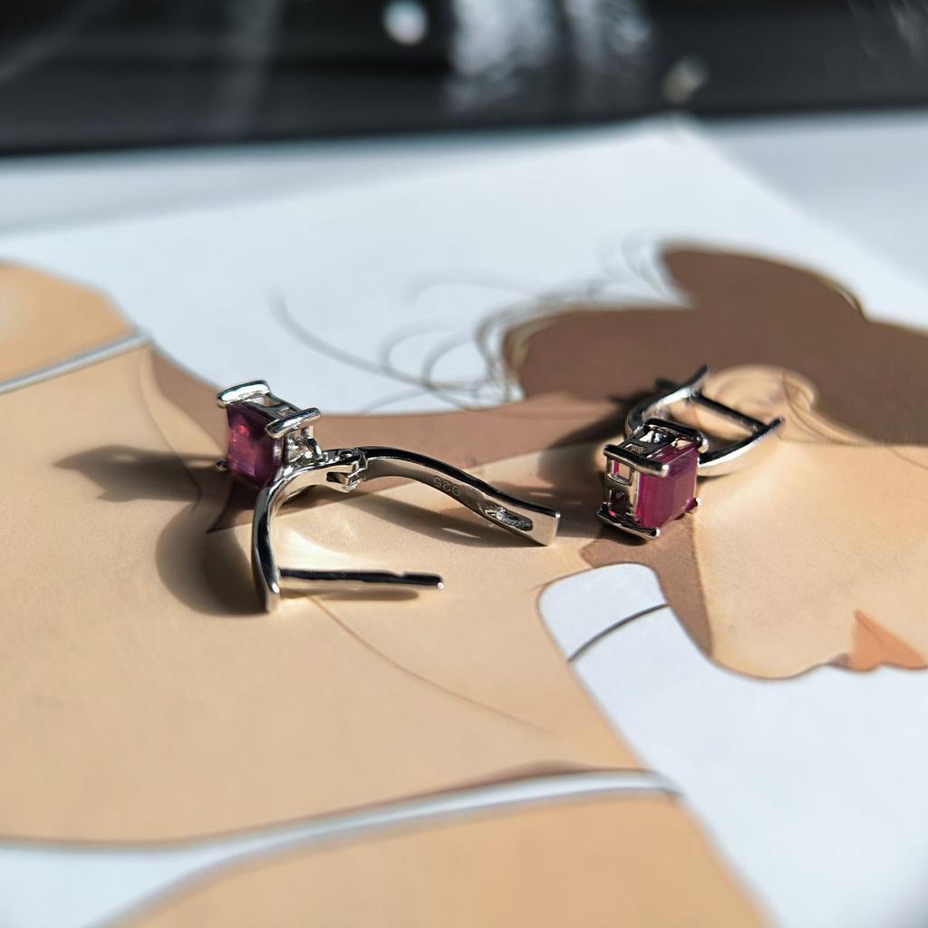 Серебряные серьги с натуральным рубином 1.99ct (2204985)