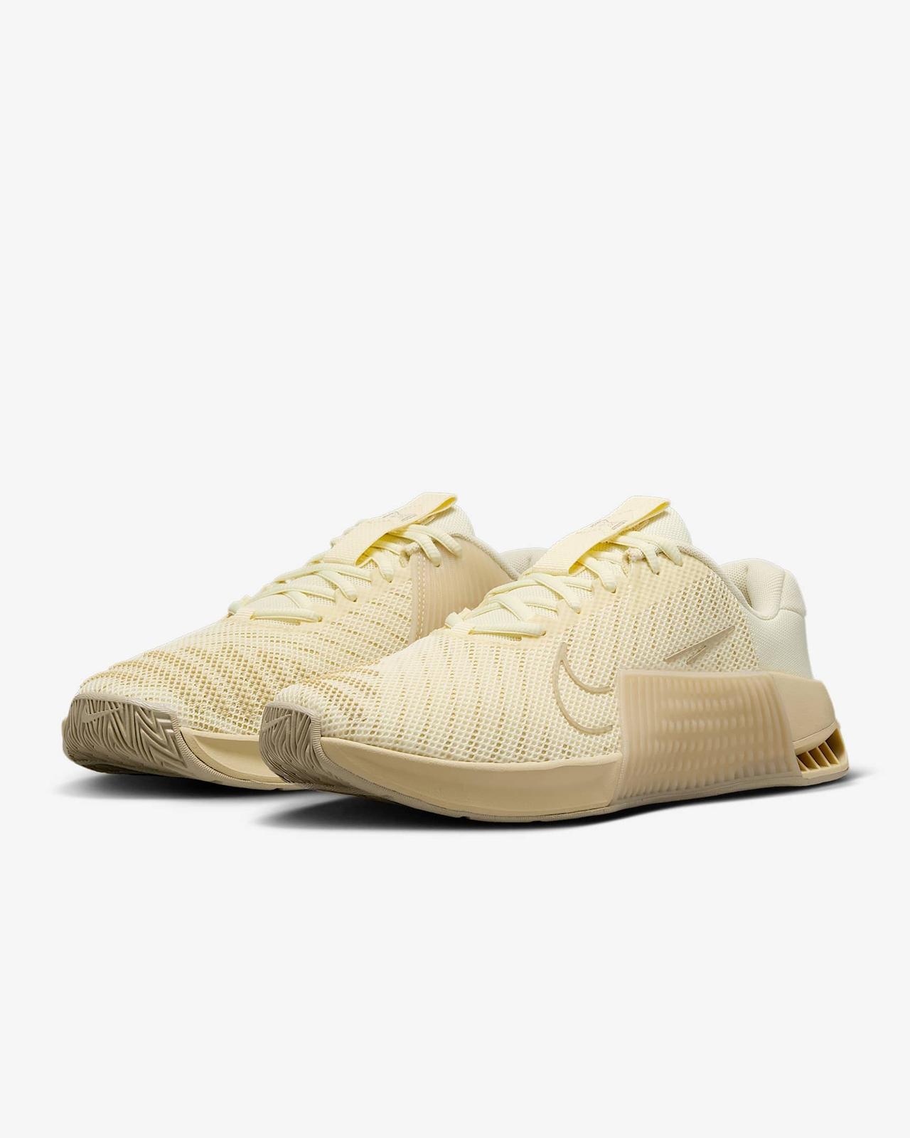 DZ2537-700 Nike Metcon 9 Alabaster Team Gold Desert Khaki (Women s) 5.5W