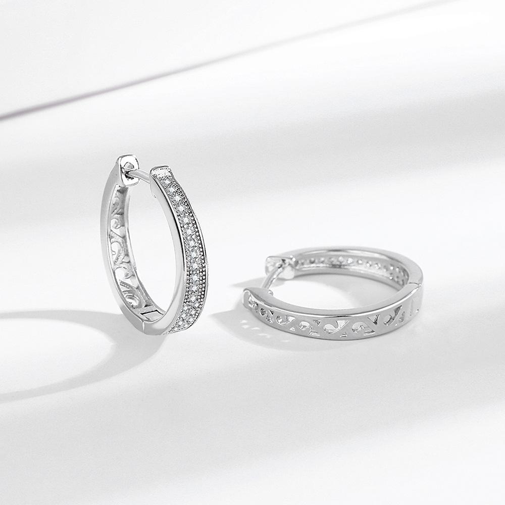 925 Sterling Silver Light Luxury Versatile Micro-inlaid Zircon Hollow Earrings Birthday Party Anniversary Gift серебряный