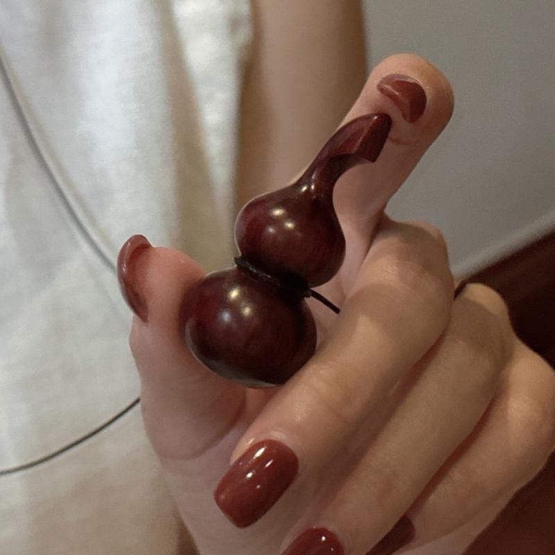 Artistic Wood Gourd Sweater Chain Necklace Cultural Style Wood Gourd Pendant Necklace Neck Chain Jewelry for Casual Wear