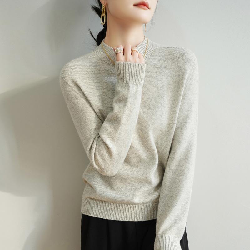 The New Long-sleeved Sweater Top with A Semi-high Neck and A Base Layer Makes You Look Slimmer and More Fashionable In Spring and Autumn