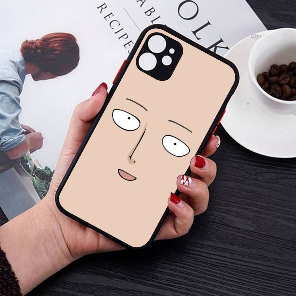 One P-Punch Man Saitama Phone Case For IPhone 14 11 12 13 Mini Pro Max 8 7 Plus X XR XS MAX Translucent Matte Cover