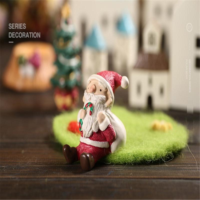Resin Christmas  Ornaments Fish Tank Aquarium Crafts Tree Landscaping Cartoon Decoration Set