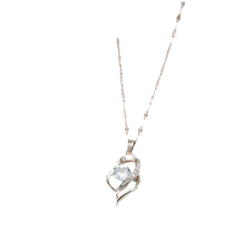 Heart Shaped Necklace Women's Niche Love Necklace Pendant
