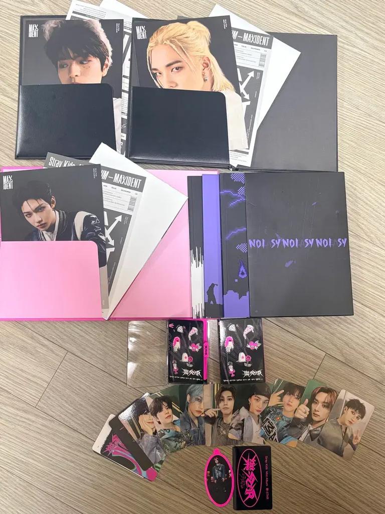 COPII STRAY KIDS (Set complet) Album Folosit