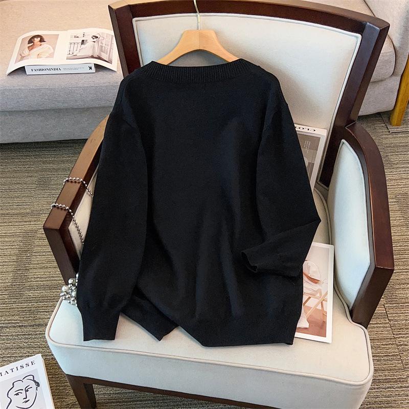 Plus Size Women's V-Neck Sweater, Loose Fit, Bust 150/160/350, Sizes 200/300/350 Jin, Style 8052