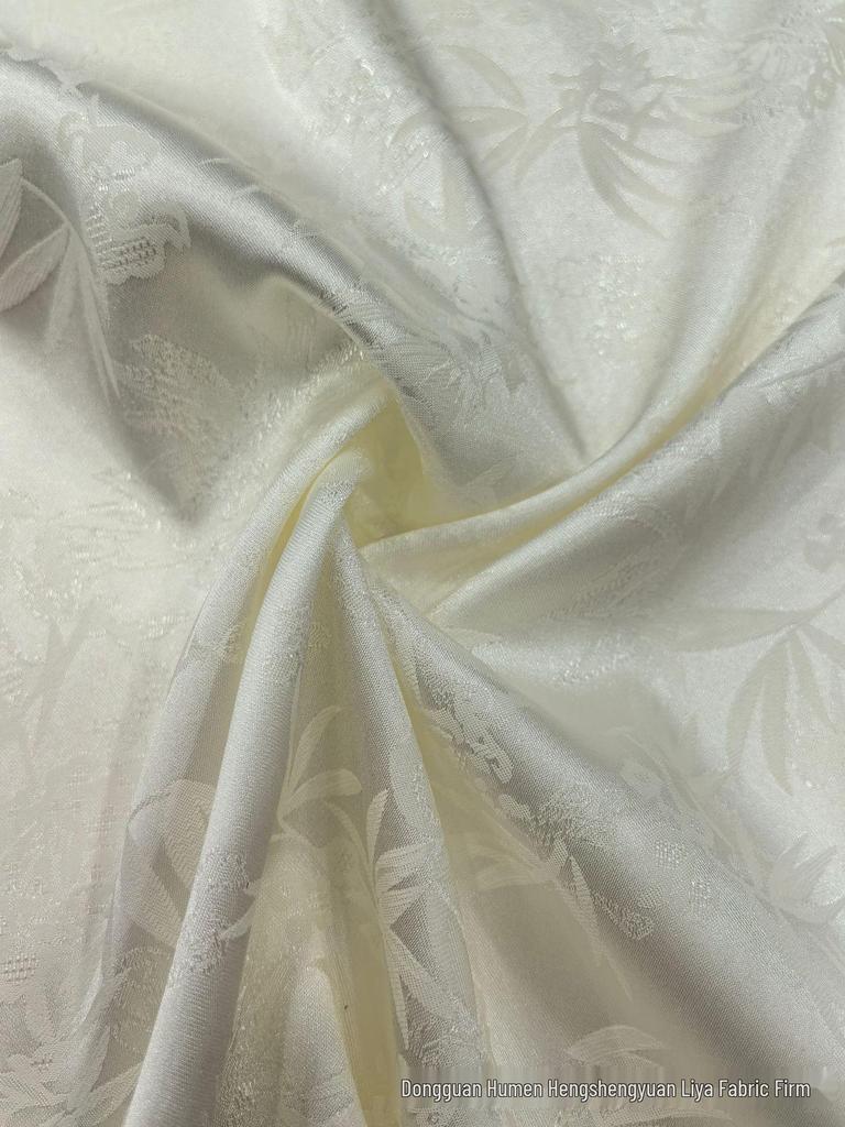 Two-Color Bamboo Leaf Jacquard Fabric for Cheongsam, Wedding Dress, Shirt, and Long Skirt
