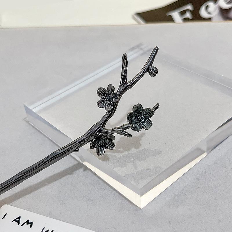 National Tide Metal Plum Blossom Flower Flower Flower Flower Pearl Hairpin Retro Peach Blossom Back of The Head To Pull The Hair Hanfu Headdress