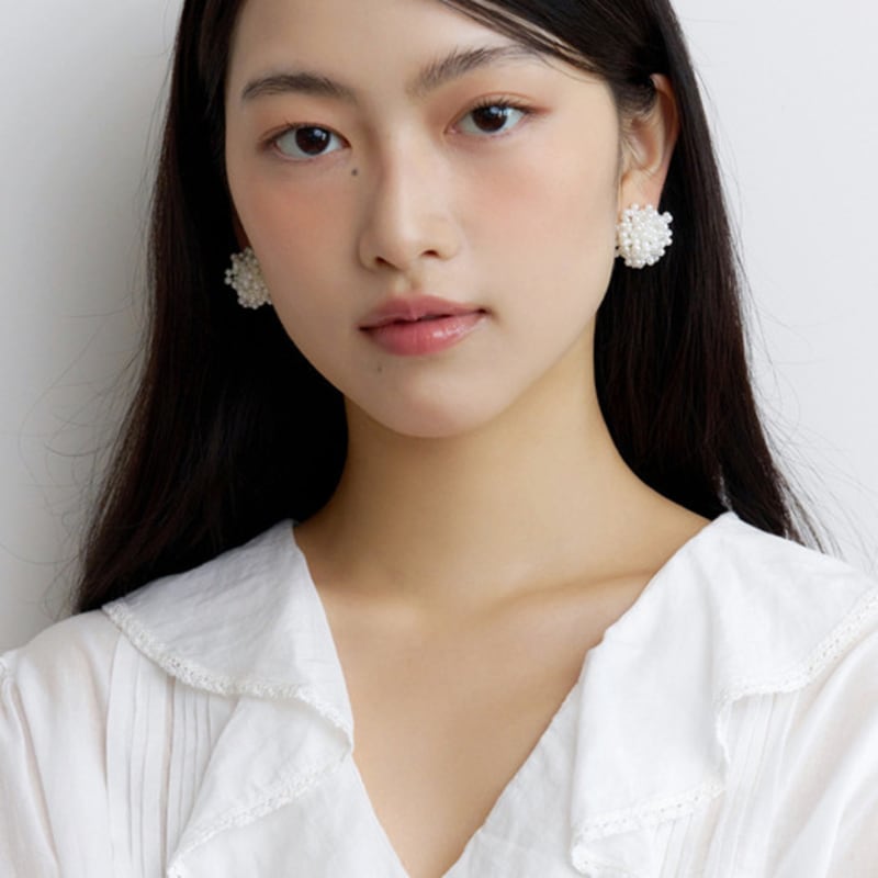 FANTASTIC PLANET pearl bloom earrings