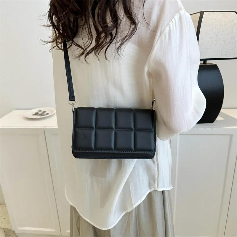 

WTEMPO Simple Solid Color Single Shoulder Bags Women s PU Leather Plaid Crossbody Small Square Purse Handbags 1pc чёрный