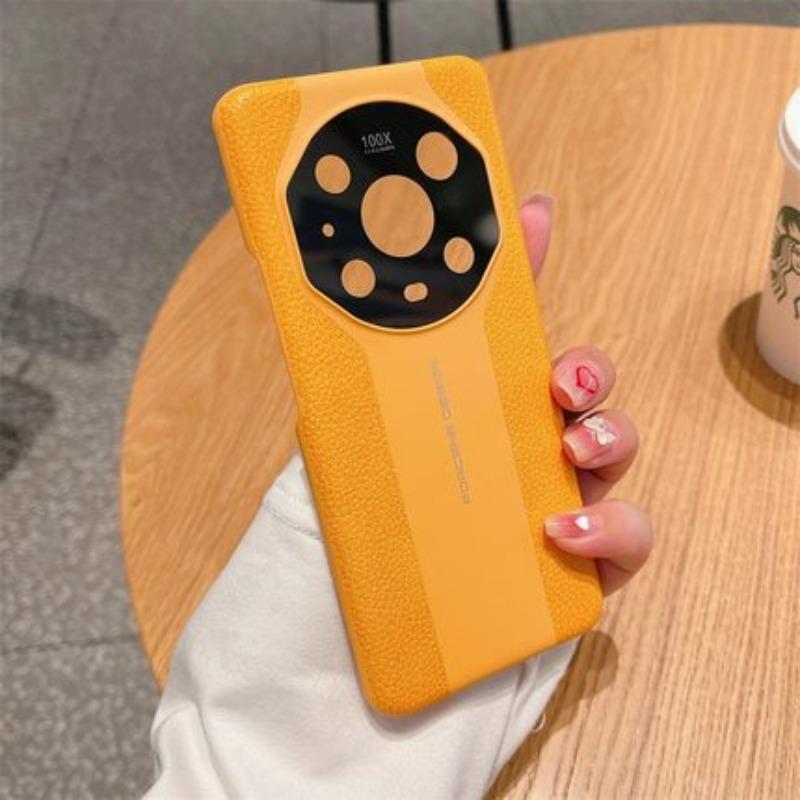 A Magic Case with A Lychee Skin Texture for Huawei MATE70pro, Which Can Be Transformed Into A Protective Case for Porsche Mate60+ In Just 7 Seconds