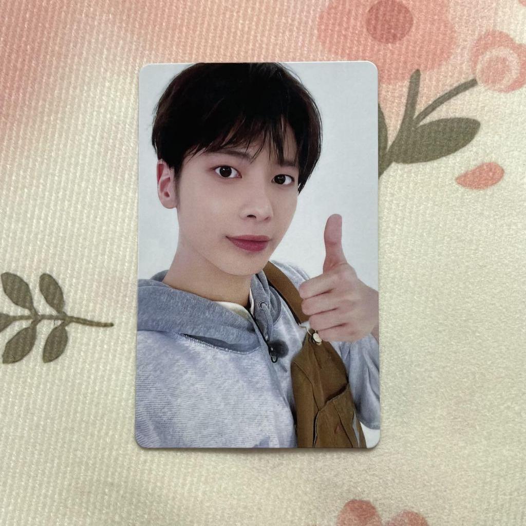 [USED] Taehyung TXT Happy Together Quiz Fc MOA Trading Card