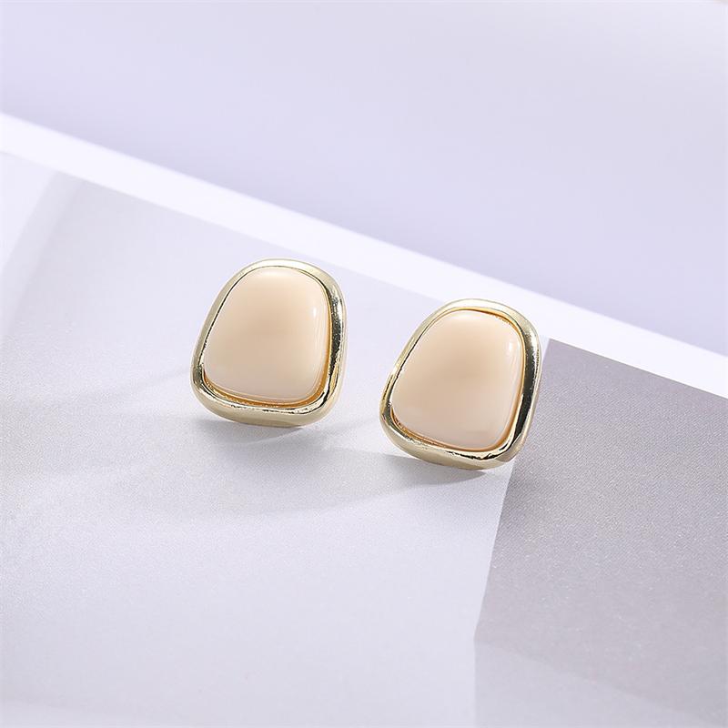 

White Beige Enamel Trapezoidal Women s Stud Earrings Gold Color Metal Side Elegant Wedding Ear Zircon 2025 new in brincos