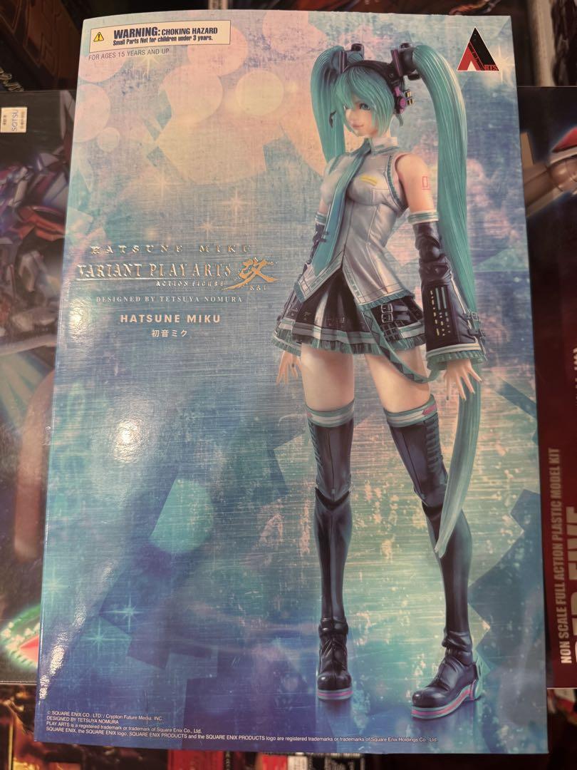 

[USED] Hatsune Miku Play Arts Kai Designed by Tetsuya