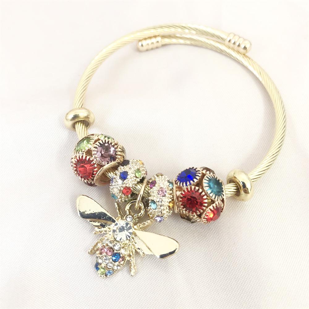 18K Gold Bee Pendant Bracelet with Zircon Rhinestones in Titanium Stainless Steel