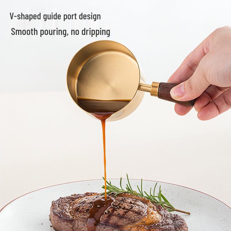 304 Stainless Steel Wooden Handle Sauce Measuring Cup for Western Cuisine