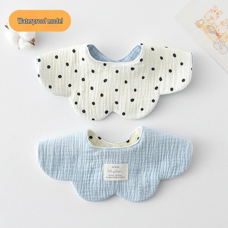 Dwustronny, wodoodporny śliniaczek dla niemowląt w stylu koreańskim z płatkami, wykonany w 100% z gazy bawełnianej