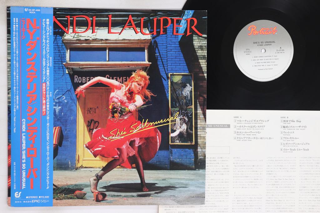 LP Record CYNDI LAUPER - She's So Unusual 253P486 PORTRAIT 1983 Japan Obi Rock Used