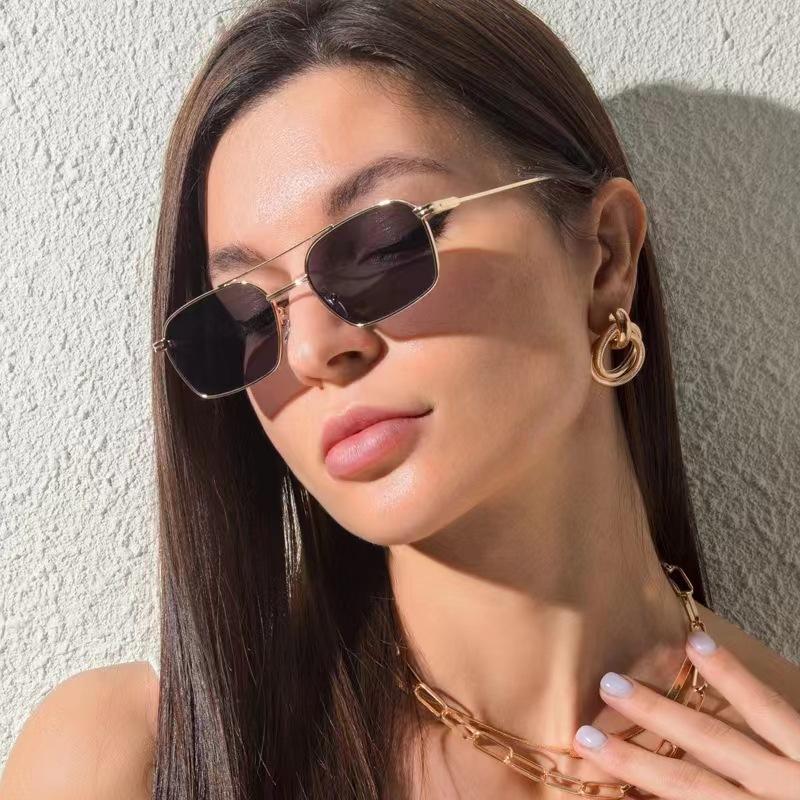 Fashionable Style Men's Style Designer-made Sunglasses Square-shaped Shape Dual Bridge Women's Sunglass Driving Use Hiking Women Sun Glasses
