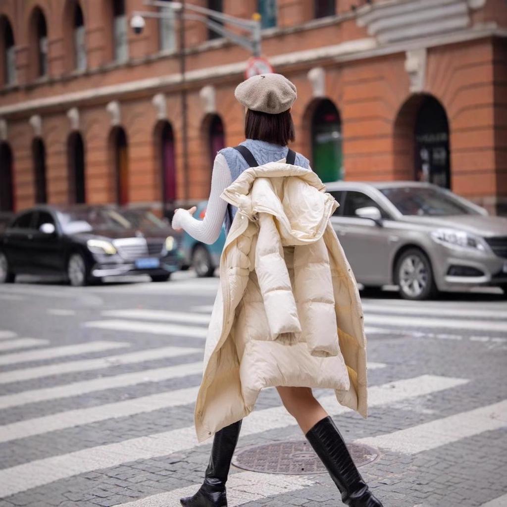 Women's 2024 Winter Hooded Slim Goose Down Coat