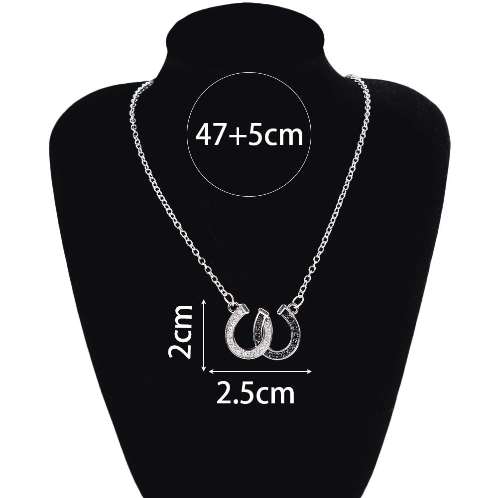 Black White Fashion Rhinestone Necklace Double Horse Hoof Pendant Women Lady Zinc Zinc Alloy Chain
