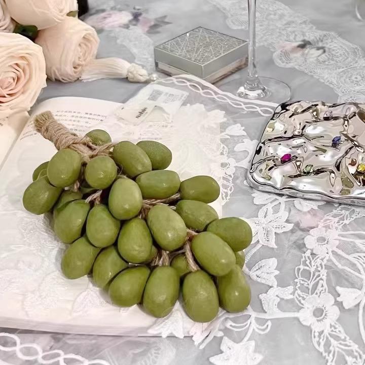 Handmade Woven Grapes Soap Hanging Grapes Soap Decorations Lasting Fragrance Grape Shape Wash Soap Deep Cleansing Supplies