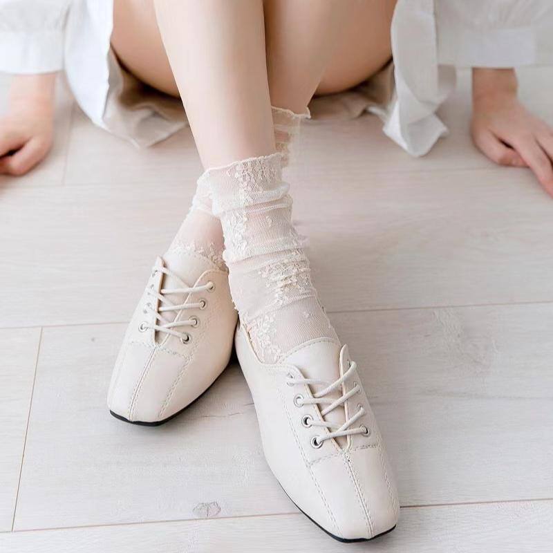 Women's Harajuku Socks Ladies Breathable Transparent Floral Lace Sock Sweet Mesh Fishnet Sock Soft Breathable Socks