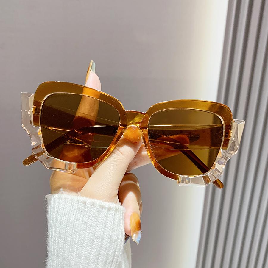 

Fashion Butterfly Style Large Size Ultra-Light Luxury Ladies Glasses Novelty Costume Glasses Suitable for Men Women Fashion Acce коричневый