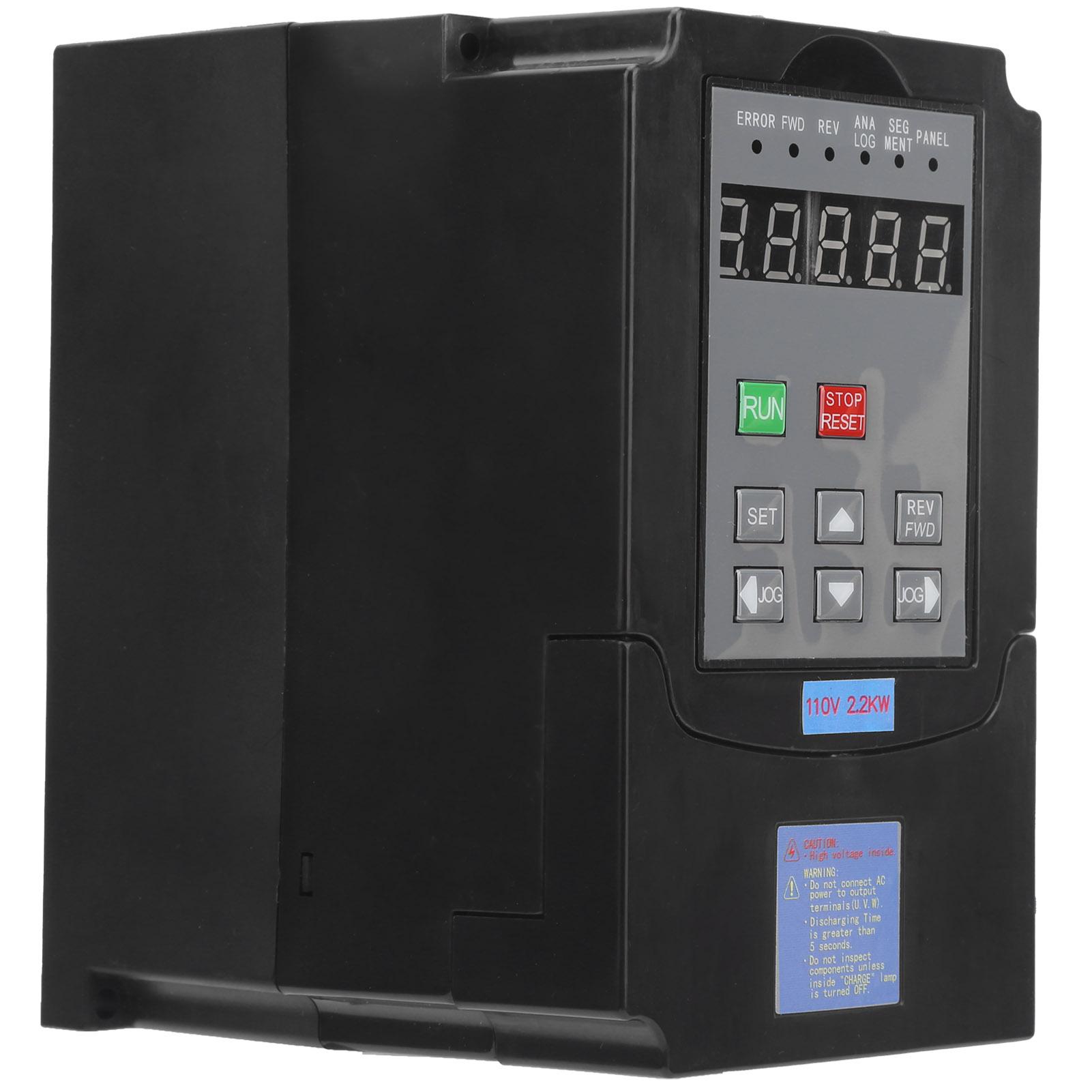 

Частотний інвертор 2,2 кВт однофазний вхід AC95-135 В 3-фазний вихід AC110 В A24022M