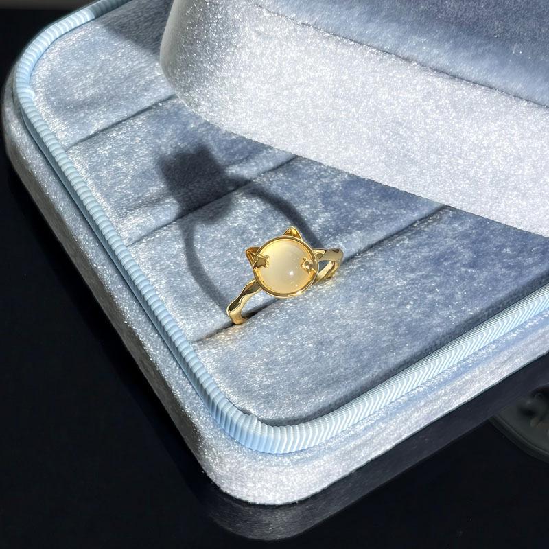 Exquisite Y2K Pink Cat Eye Stone Ring: Stylish, Sweet, and Fashionable Finger Accessory for Women