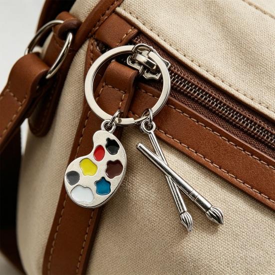 2PCS Palette Keychain with Metal Chain Buckle Keyring Easy Carry Durable Alloy Artistic Palette Shape Key Holder for Art Lovers Bag Charms