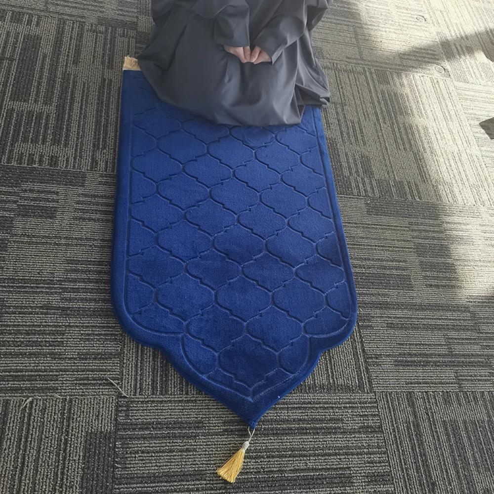 Flannel Muslim Prayer Mat with Tassels Praying Floor Pad Worship Kneel Carpet Living Room